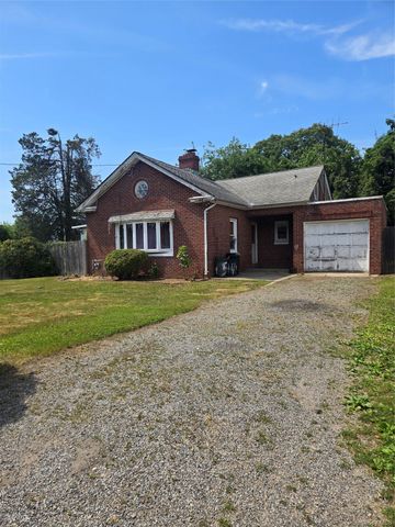 54 W 13th Street, Huntington Station, NY 11746