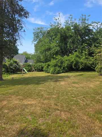54 W 13th Street, Huntington Station, NY 11746