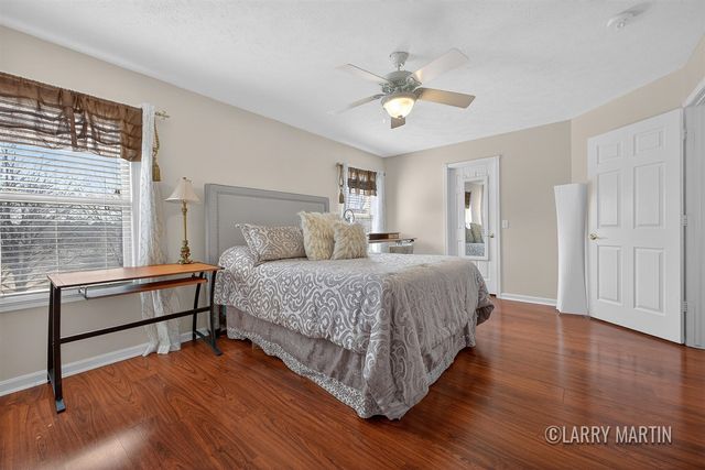 4328 Del Mar Drive, Wyoming, MI 49418