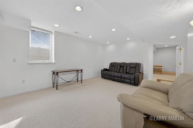 4328 Del Mar Drive, Wyoming, MI 49418