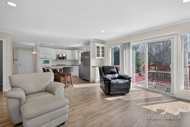 4328 Del Mar Drive, Wyoming, MI 49418