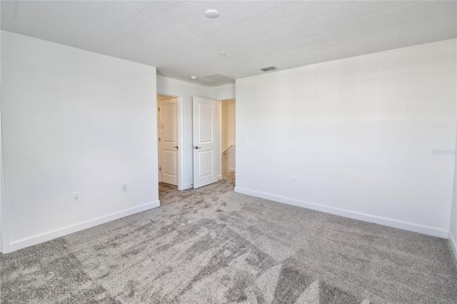 11425 LISTENING DRIVE, Orlando, FL 32832