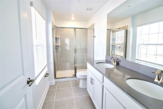 11425 LISTENING DRIVE, Orlando, FL 32832