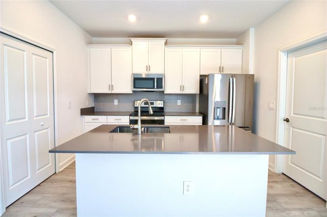 11425 LISTENING DRIVE, Orlando, FL 32832