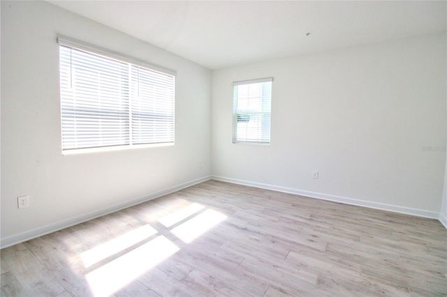 11425 LISTENING DRIVE, Orlando, FL 32832