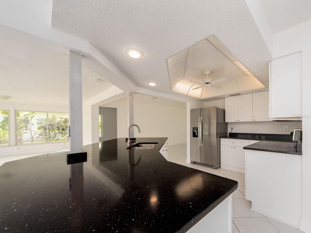 720 115TH AVENUE, Treasure Island, FL 33706