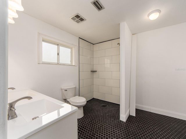 720 115TH AVENUE, Treasure Island, FL 33706