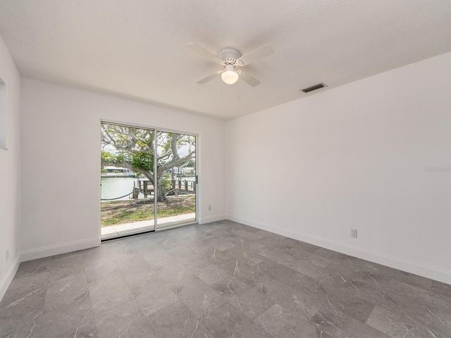 720 115TH AVENUE, Treasure Island, FL 33706