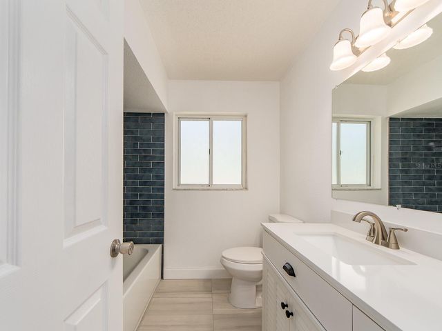 720 115TH AVENUE, Treasure Island, FL 33706