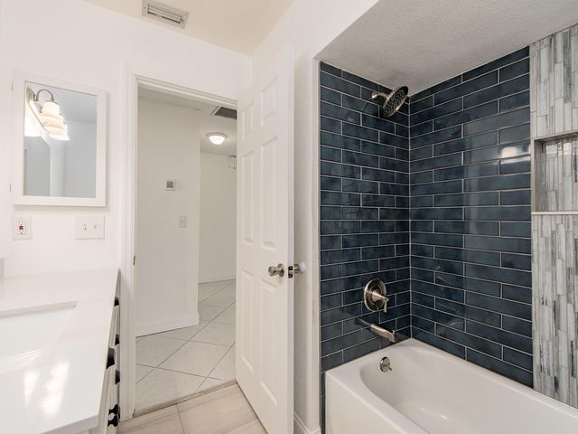 720 115TH AVENUE, Treasure Island, FL 33706