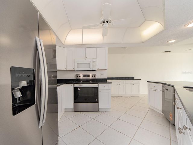 720 115TH AVENUE, Treasure Island, FL 33706