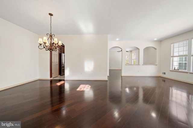 27 MISSION WAY, Barnegat, NJ 08005