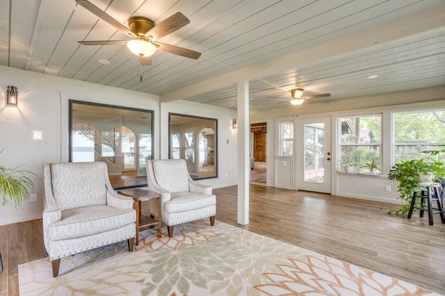 10814 Power Squadron Road, Azle, TX 76020