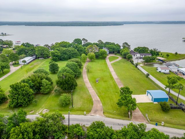 10814 Power Squadron Road, Azle, TX 76020