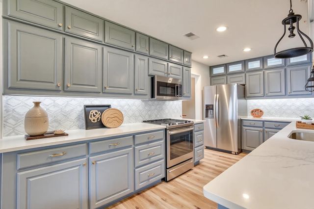 10814 Power Squadron Road, Azle, TX 76020