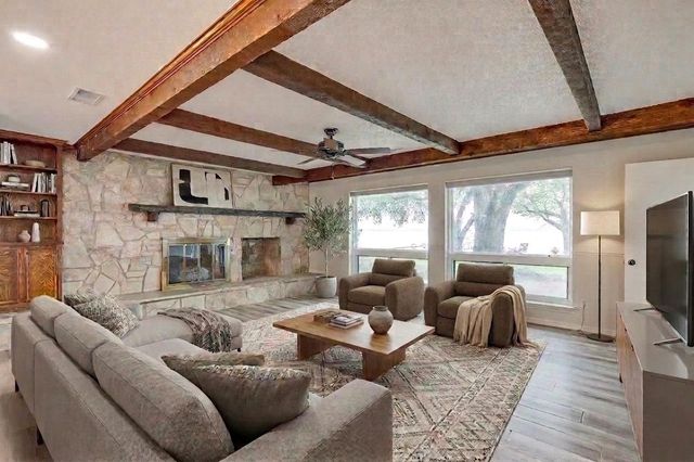 10814 Power Squadron Road, Azle, TX 76020