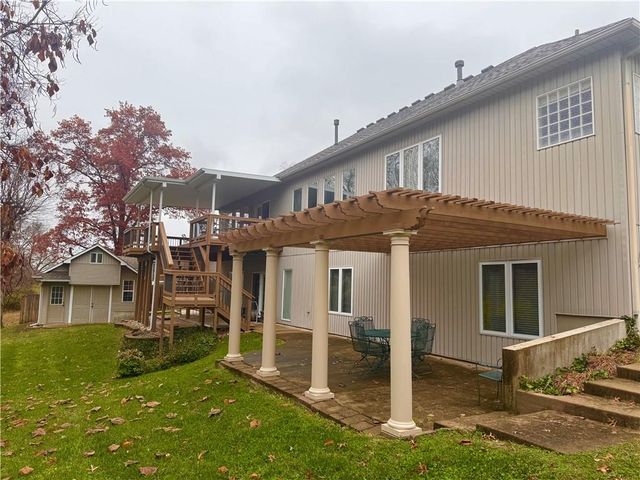 1508 Ridgeway Drive, Liberty, MO 64068