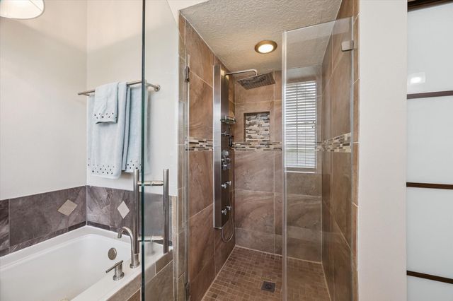 103 Chatsworth Circle, Sugar Land, TX 77479