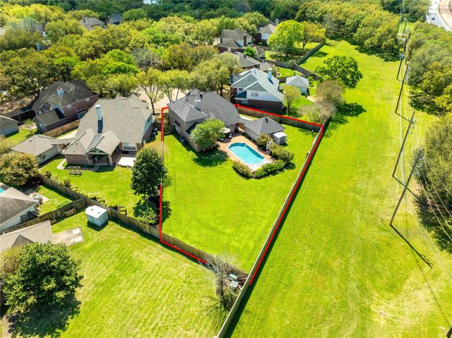 103 Chatsworth Circle, Sugar Land, TX 77479