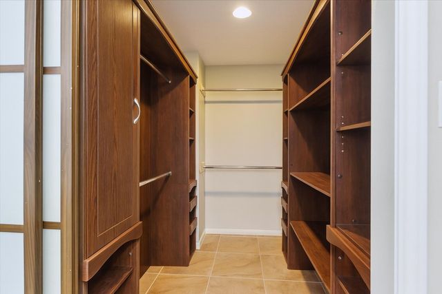 103 Chatsworth Circle, Sugar Land, TX 77479