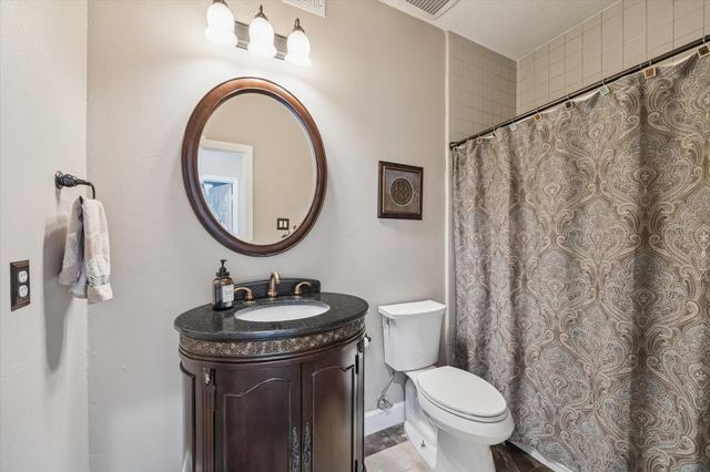 103 Chatsworth Circle, Sugar Land, TX 77479