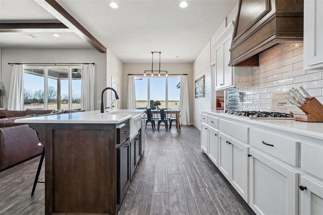 2827 NW Cheyenne Way, Piedmont, OK 73078