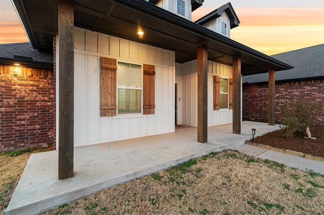 2827 NW Cheyenne Way, Piedmont, OK 73078