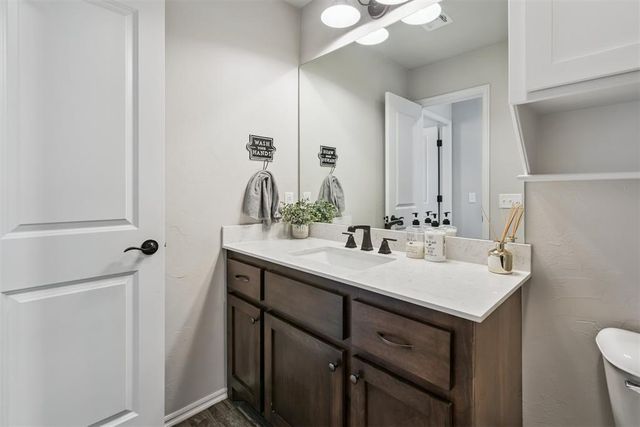 2827 NW Cheyenne Way, Piedmont, OK 73078