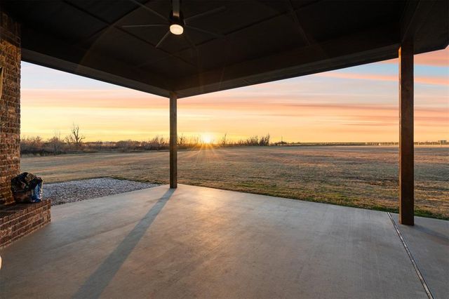 2827 NW Cheyenne Way, Piedmont, OK 73078