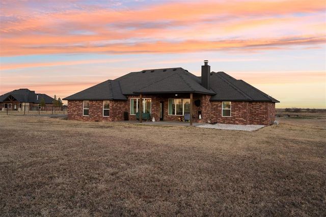 2827 NW Cheyenne Way, Piedmont, OK 73078