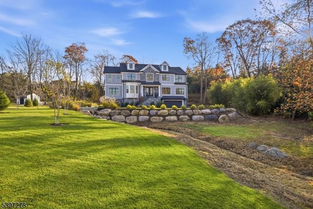 354 Beaufort Ave, Livingston Twp., NJ 07039