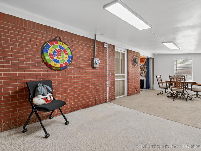 521 Lahoma, Bartlesville, OK 74003