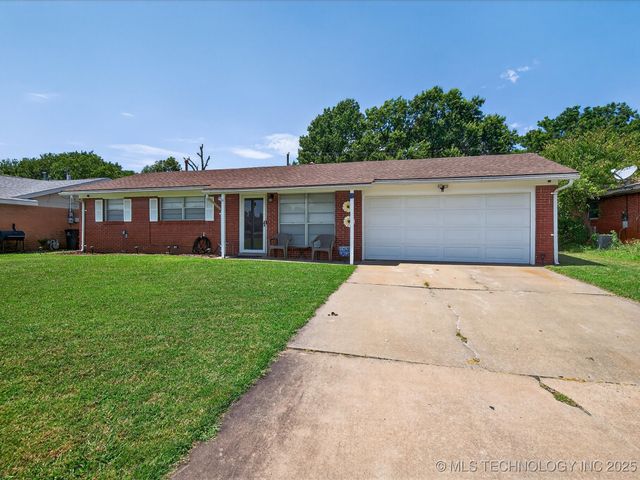 521 Lahoma, Bartlesville, OK 74003