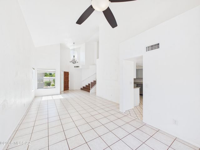 8932 N Spinel Place, Tucson, AZ 85742