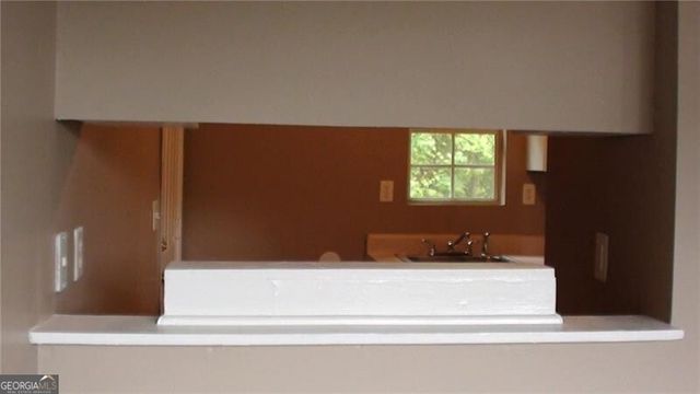 3845 Laurel Brook Lane, Snellville, GA 30039