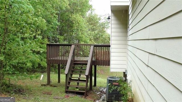 3845 Laurel Brook Lane, Snellville, GA 30039
