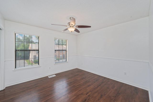611 Center Street, UNIT 11, Fort Walton Beach, FL 32547