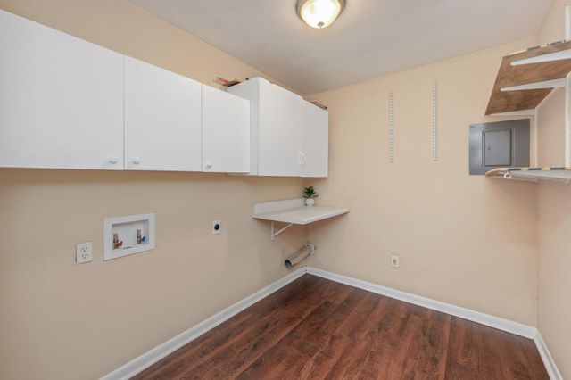 611 Center Street, UNIT 11, Fort Walton Beach, FL 32547