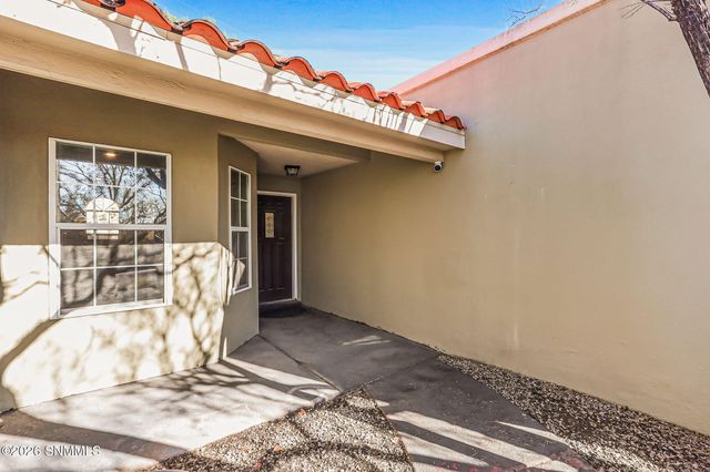 3102 Pebble Beach Road, Las Cruces, NM 88011