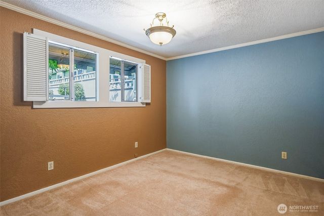 3242 36th Avenue W, Seattle, WA 98199