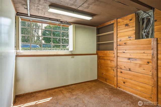 3242 36th Avenue W, Seattle, WA 98199