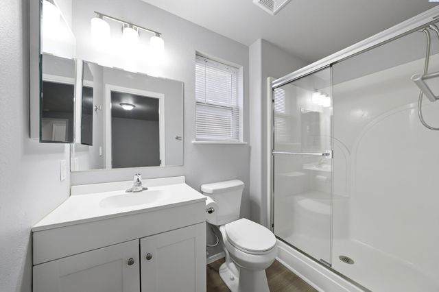 8536 W Canyon Ave, Kennewick, WA 99336