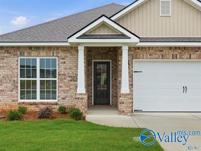 2205 Spragins Loop NW, Huntsville, AL 35810