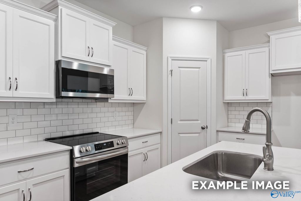 2205 Spragins Loop NW, Huntsville, AL 35810