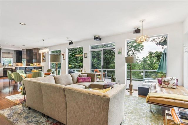 19 Melzingah Reservoir Road, Beacon, NY 12508