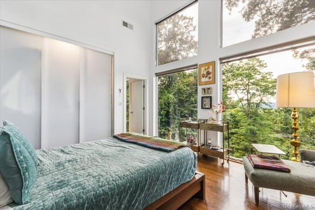 19 Melzingah Reservoir Road, Beacon, NY 12508