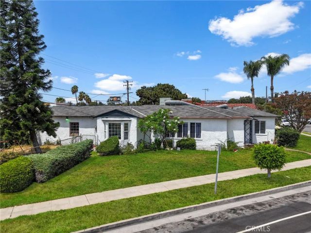 5456 Via San Delarro Street, Los Angeles, CA 90022