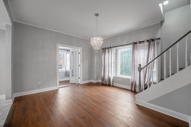 7715 S Oglesby Avenue, Chicago, IL 60649