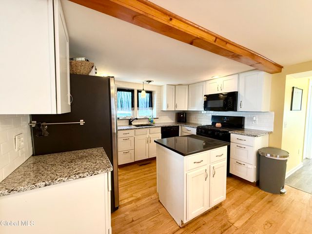 15 Seminary Street, Fort Edward, NY 12828