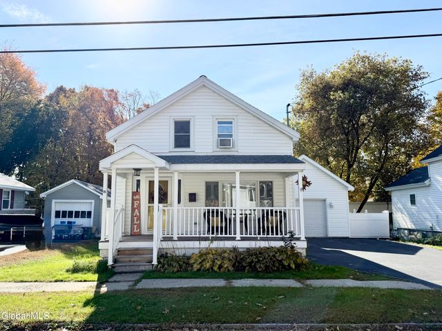 15 Seminary Street, Fort Edward, NY 12828